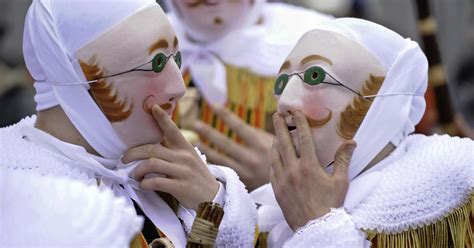 gilles de binche|Binche Carnival and its folkloric Gilles 